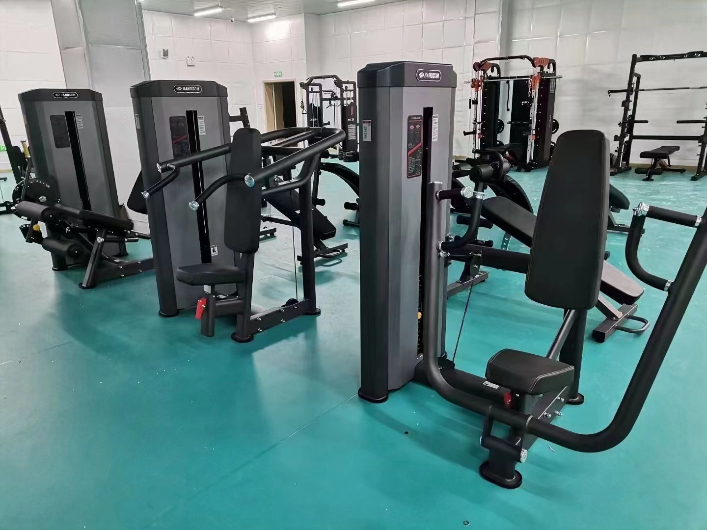 专业为您分析PVC运动地板施工的具体条件